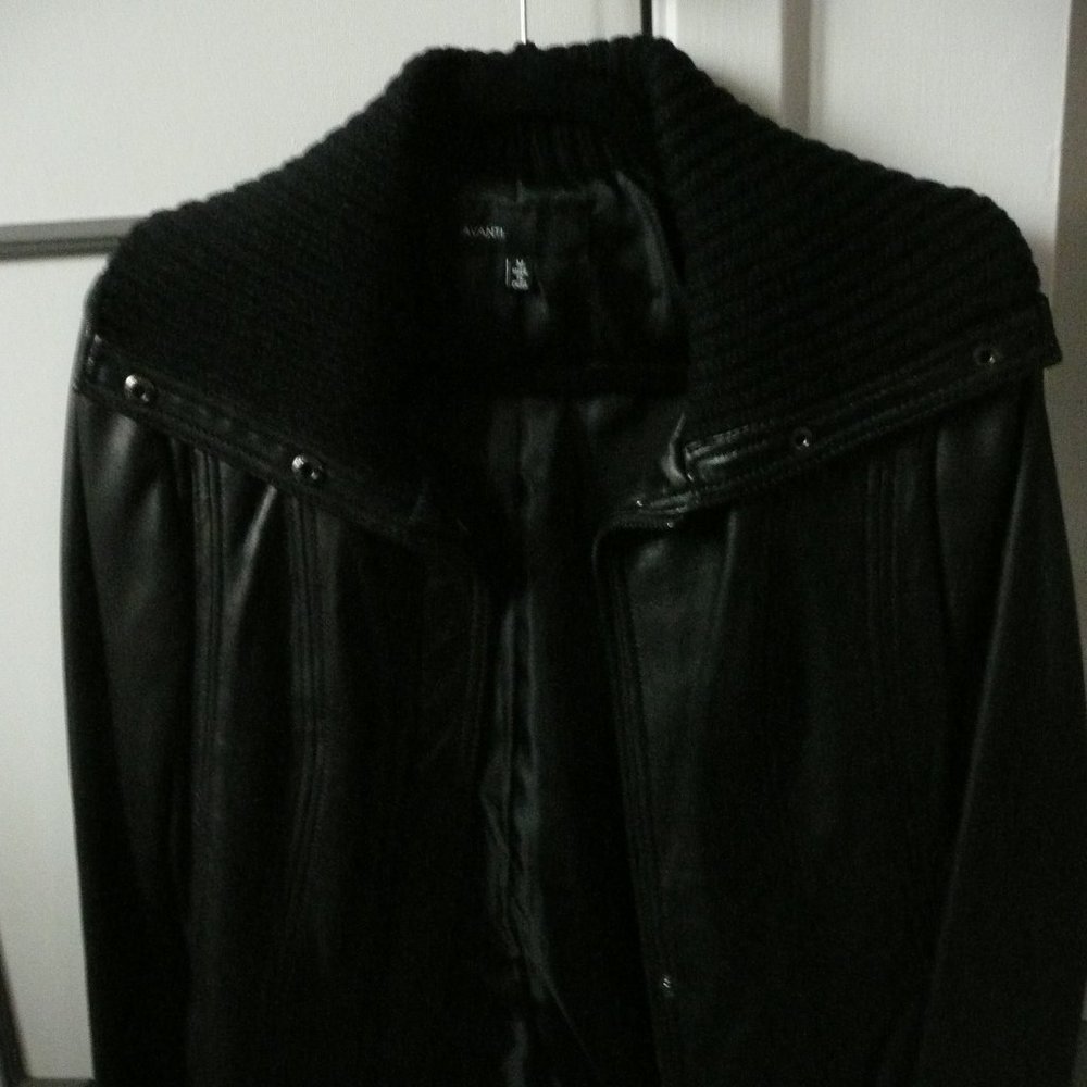 AVANTI BRAND WOMEN'S LEATHER JACKET BLK SIZE M NWT